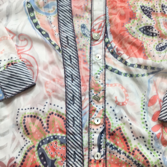 Paisley print lightweight blouse. Sz L - Picture 4 of 8